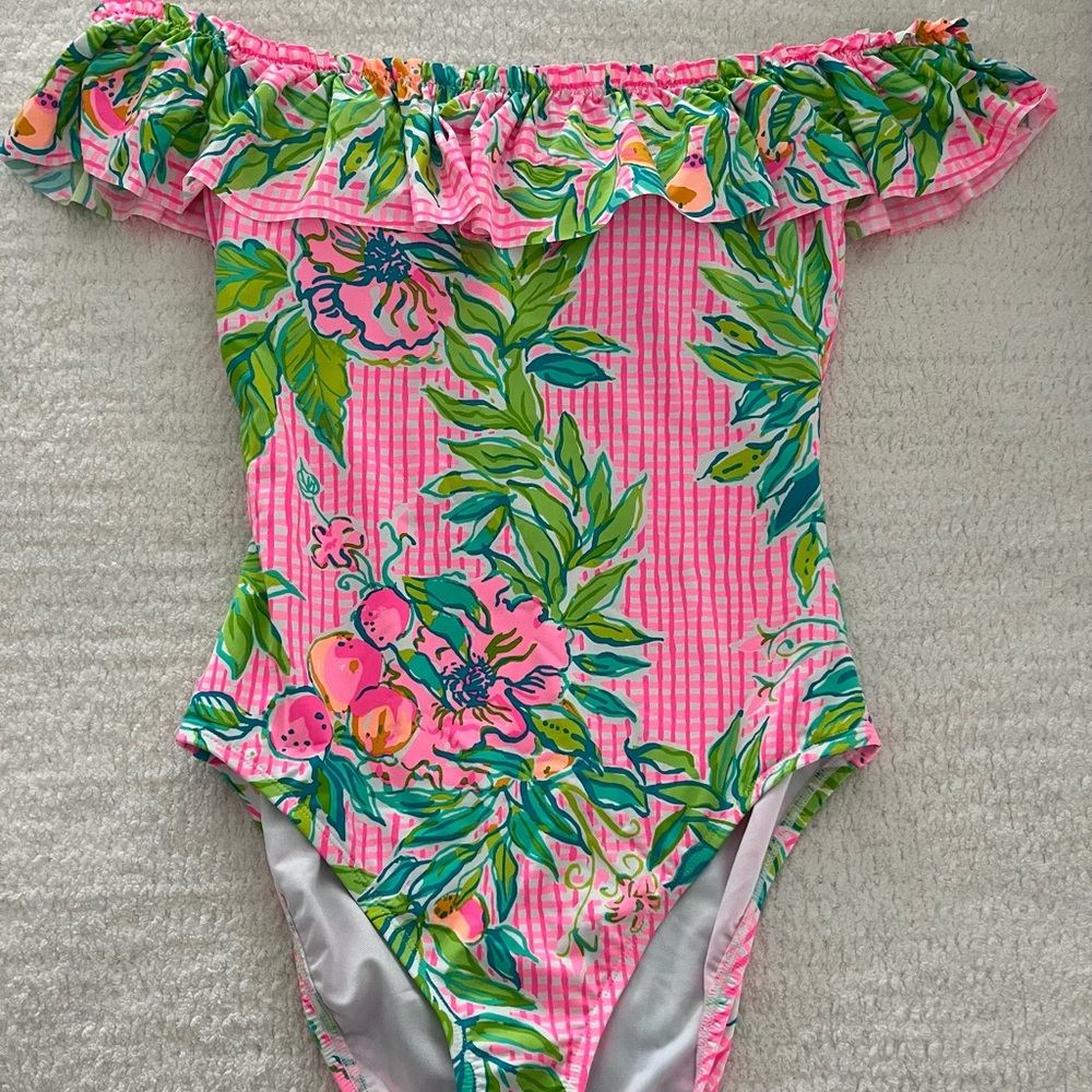 NWOT Lilly Pulitzer Fiesta One Piece —8